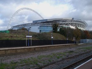 NFL scraps all four London 2020 fixtures set for Wembley and Tottenham -  BBC Sport