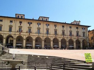 Loggia del Vasari Arezzo