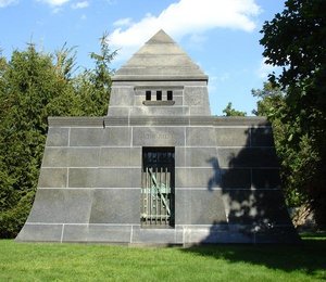 Martin Ryerson Tomb, Chikago