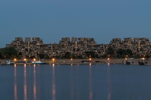 Habitat 67, Montreal's 'failed dream' – a history of cities in 50  buildings, day 35, Cities